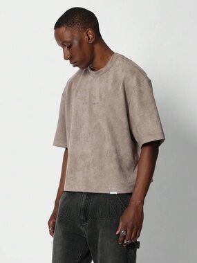 SUMWON Boxy Cropped T-Shirt Beige Minimalist Unisex Streetwear M